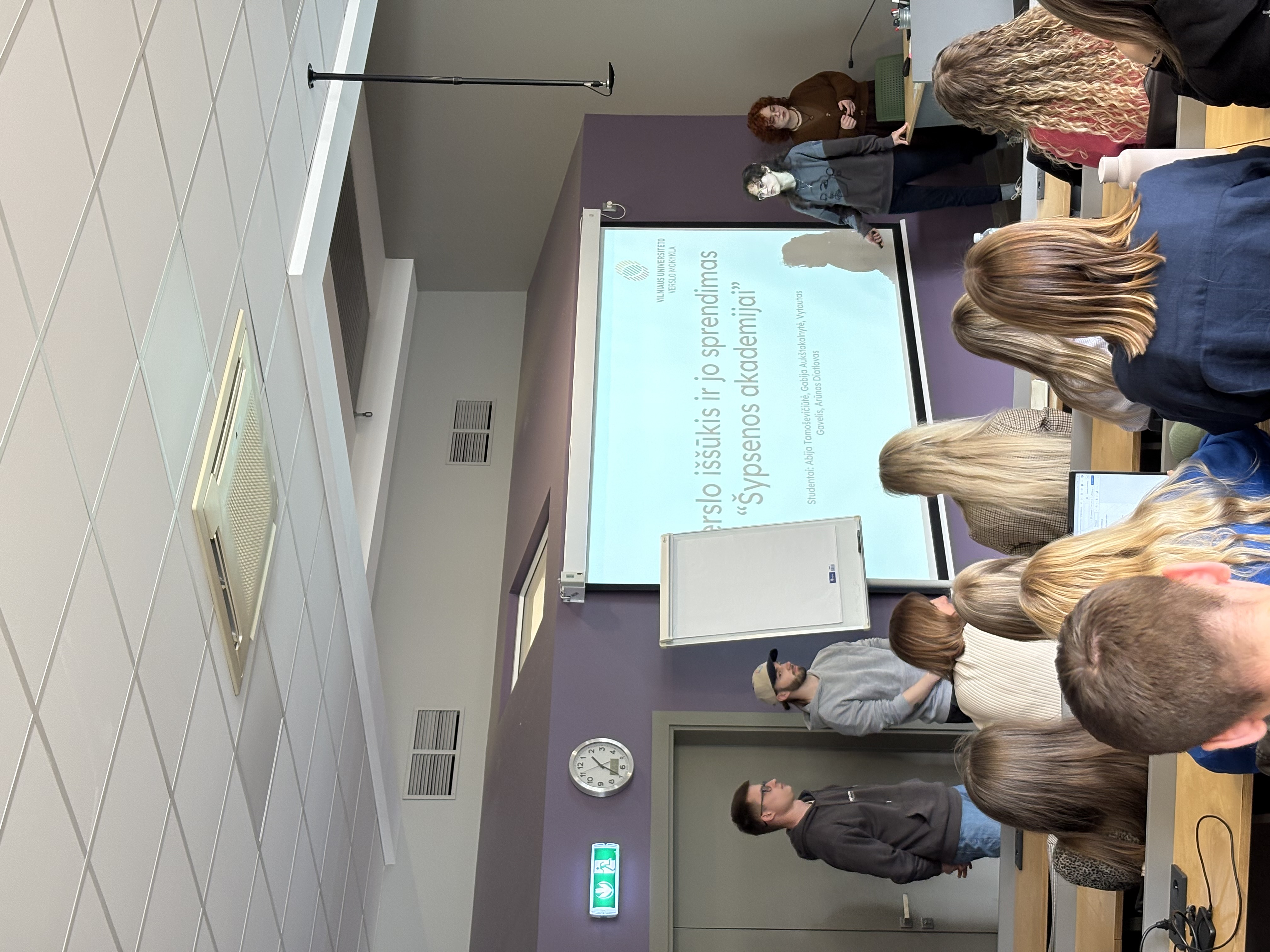 1 k VF ypsenos akad 1